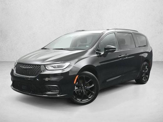 Chrysler Pacifica Limited$32,952Autonation 1Price - Thumbnail 4