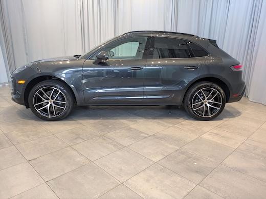 Porsche Panamera 4$105,995Autonation 1Price - Thumbnail 9