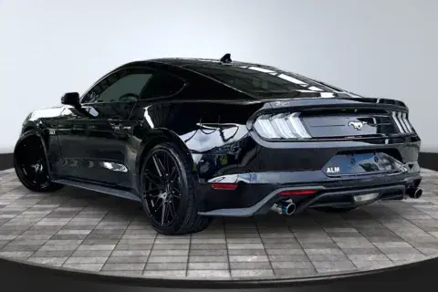 Ford Mustang - Thumbnail 5