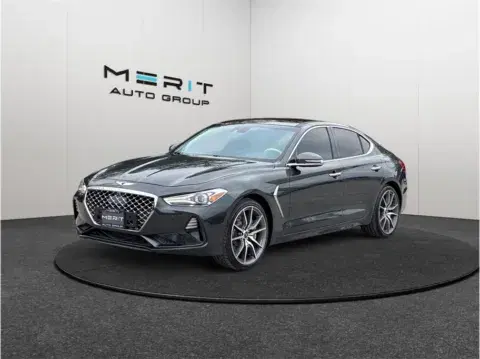 Genesis G70 3.3T Design Edition Sedan 4D - Thumbnail 5