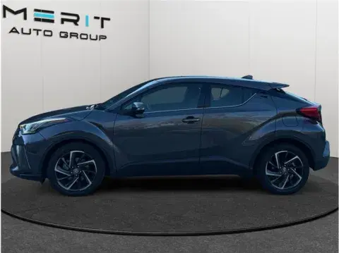 Toyota C-Hr Limited Sport Utility 4D - Thumbnail 6