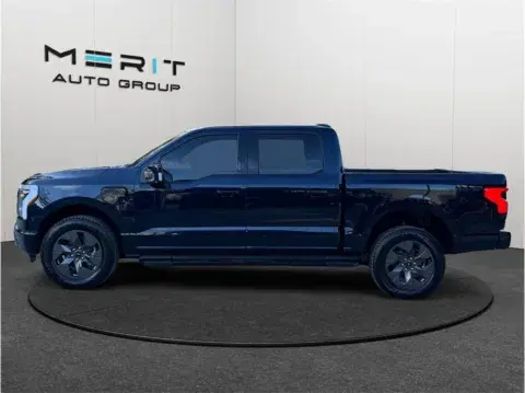 Ford F-150 Lightning Lariat Pickup 4D 5 1/2 Ft - Thumbnail 6