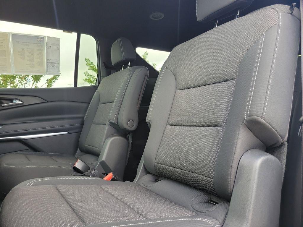 Chevrolet Traverse Lt With Navigation - Thumbnail 13