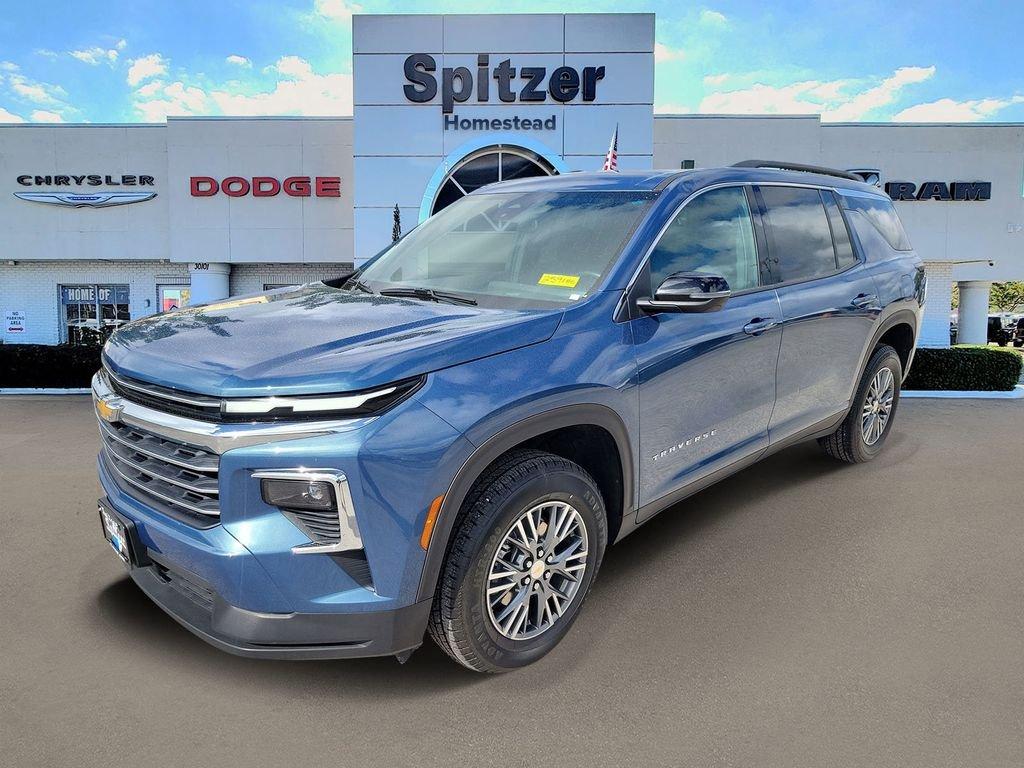 Chevrolet Traverse Lt With Navigation - Thumbnail 5