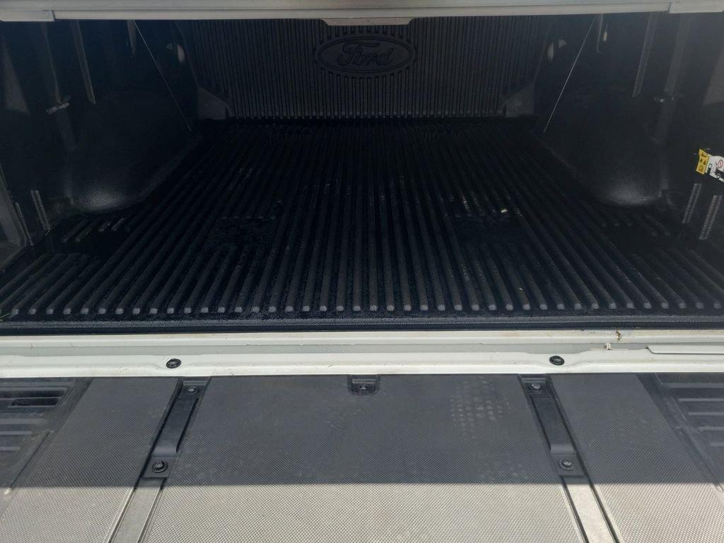 Ford F-150 Limited With Navigation & 4Wd - Thumbnail 9