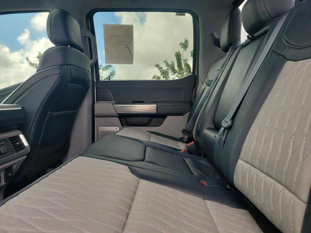 Ford F-150 Limited With Navigation & 4Wd - Thumbnail 13