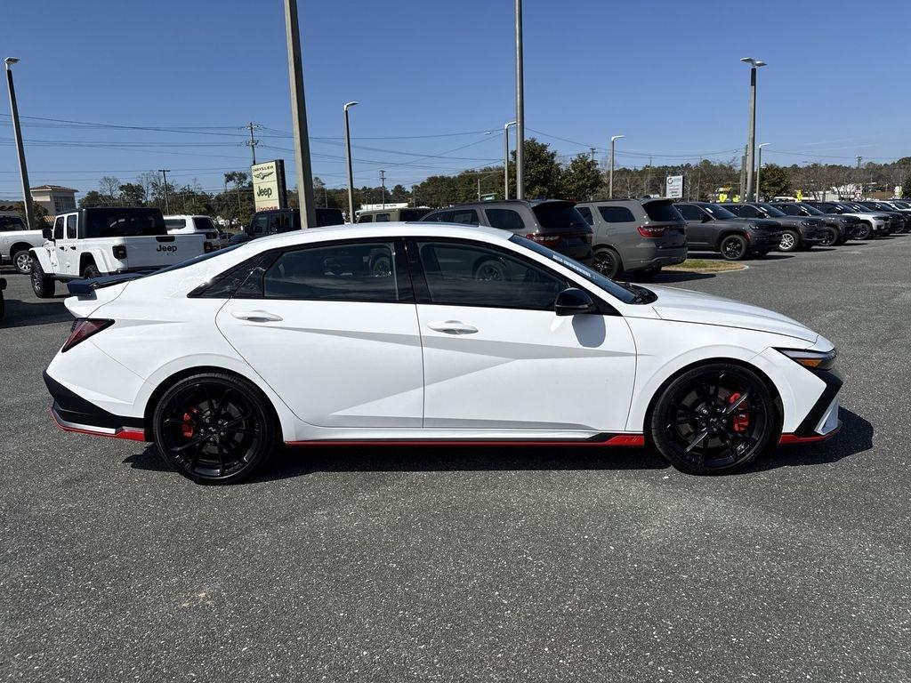 Hyundai Elantra N Base - Thumbnail 3