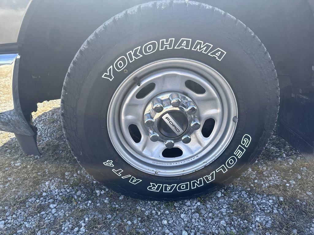 Ford F-250Sd Xl Rwd 2D Standard Cab - Thumbnail 20