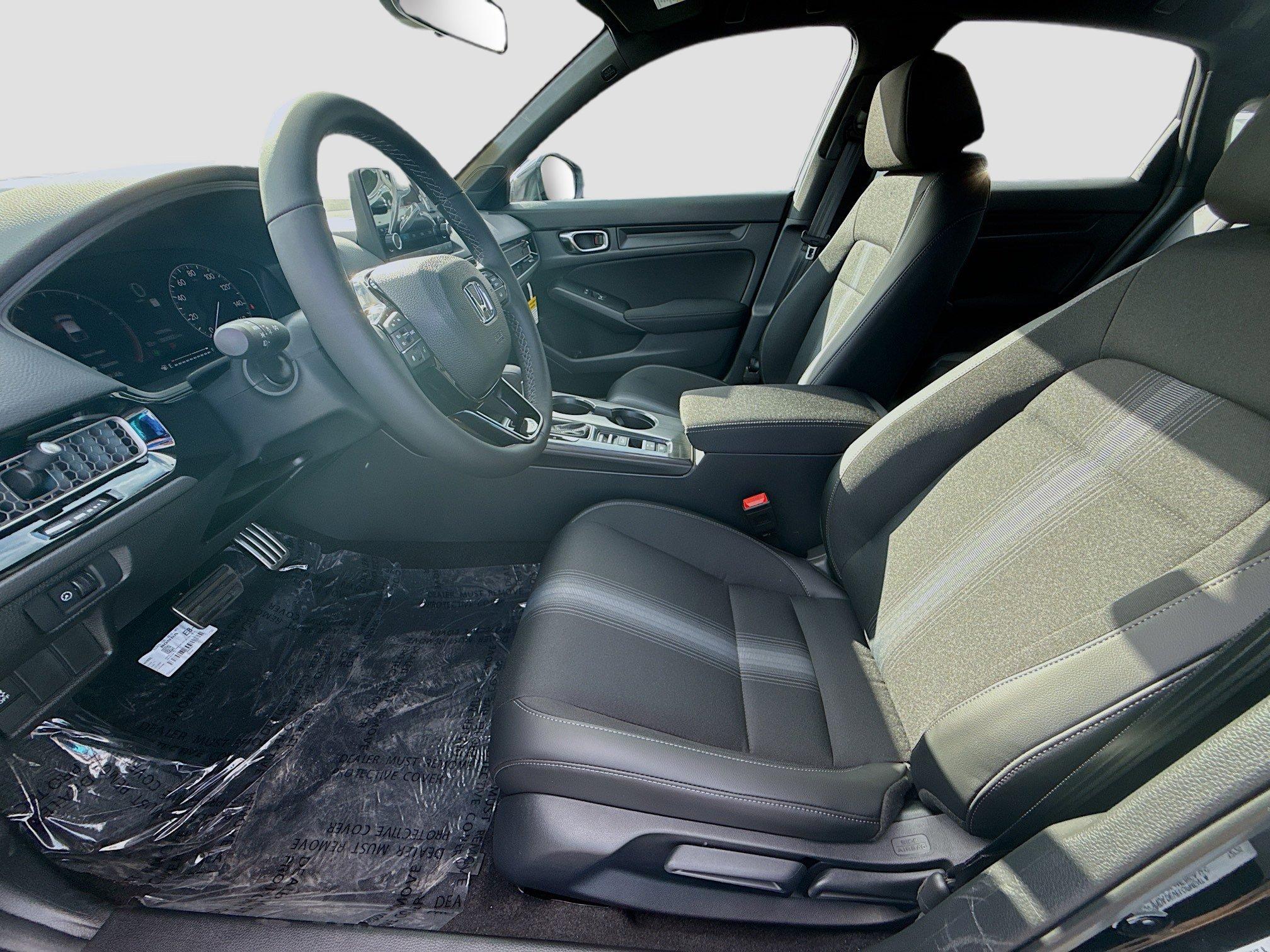 Honda Civic Hatchback Sport Fwd - Thumbnail 17