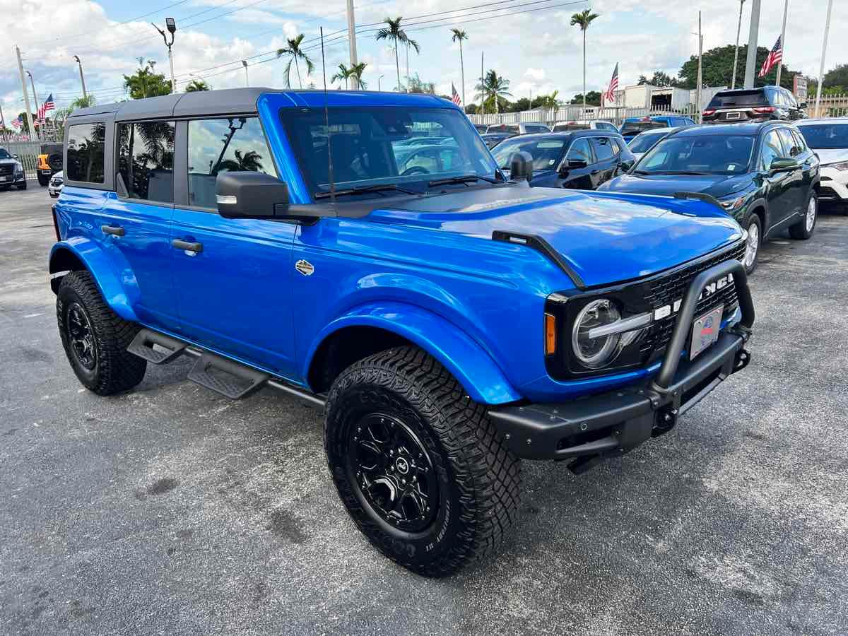 Ford Bronco Wildtrak 4 Door Advanced 4X4 - Thumbnail 3