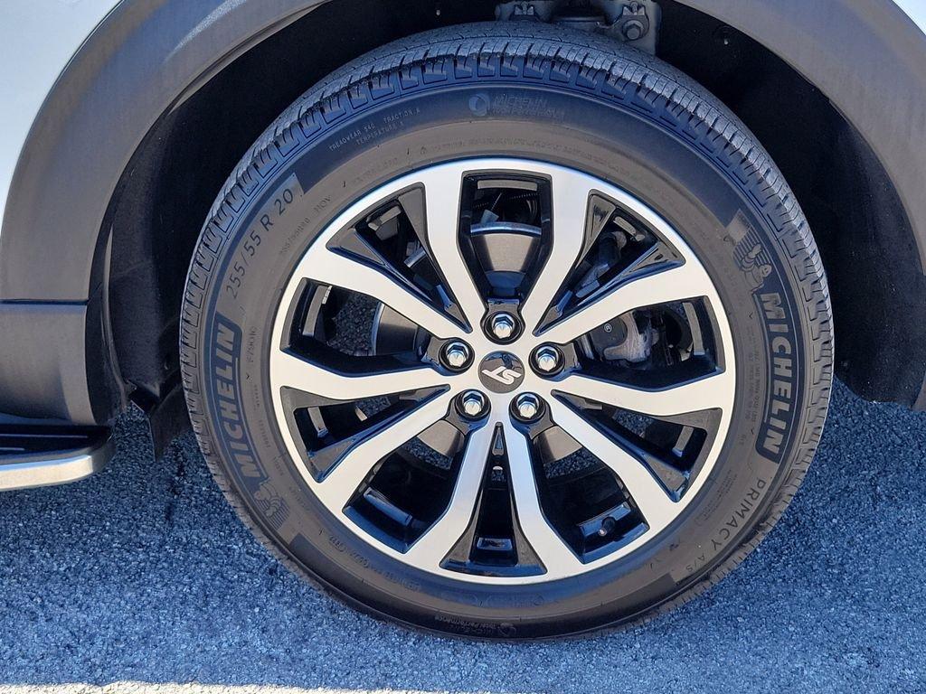 Ford Explorer St With Navigation - Thumbnail 11