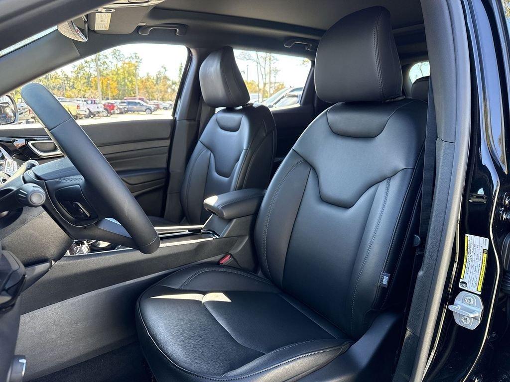 Jeep Compass Limited Altitude 4X4 - Thumbnail 12