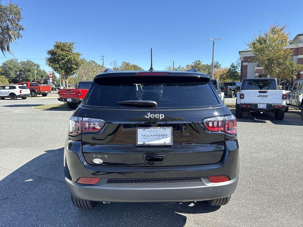 Jeep Compass Limited Altitude 4X4 - Thumbnail 5