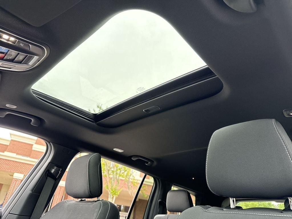 Jeep Grand Cherokee L Laredo X 4X4 - Thumbnail 18