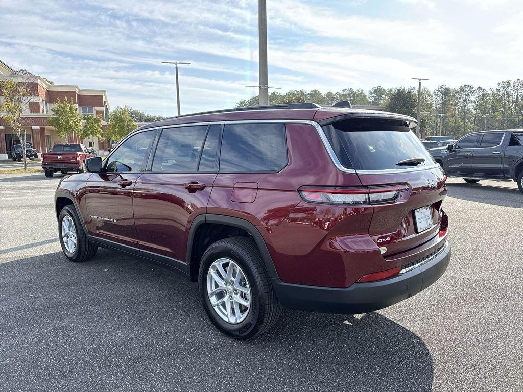 Jeep Grand Cherokee L Laredo X 4X4 - Thumbnail 6