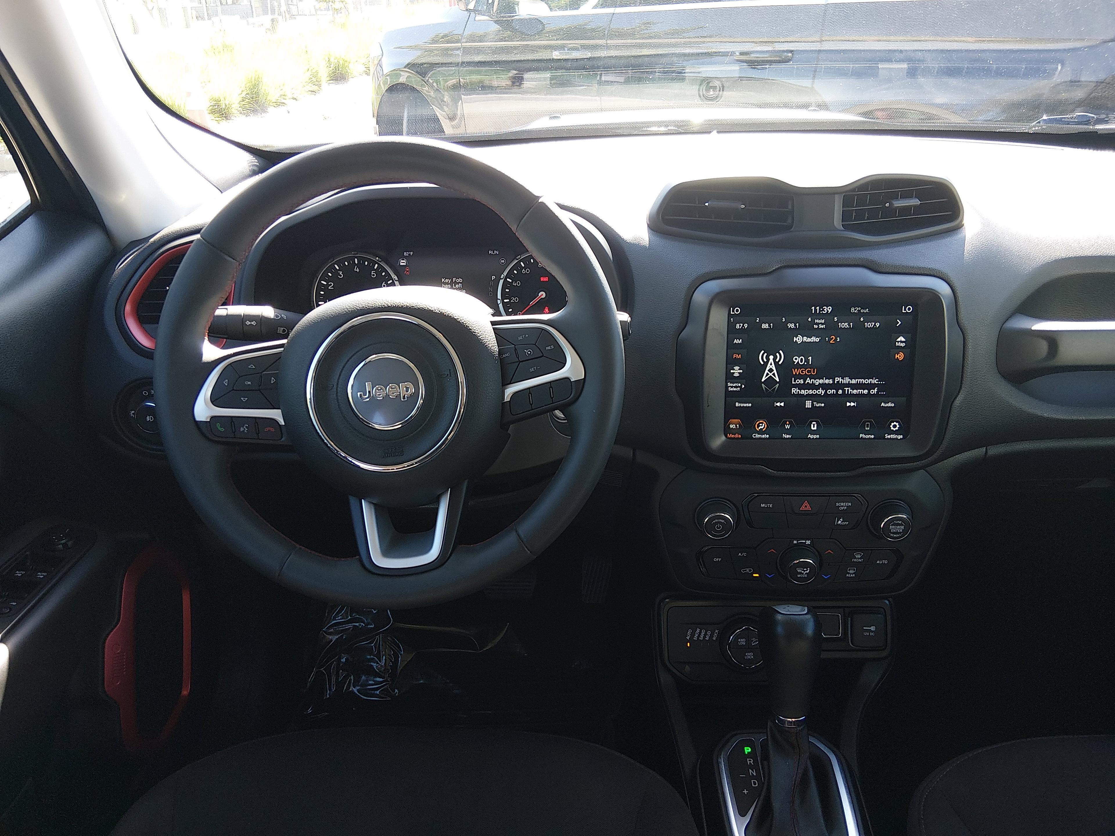 Jeep Renegade Trailhawk 4X4 - Thumbnail 12