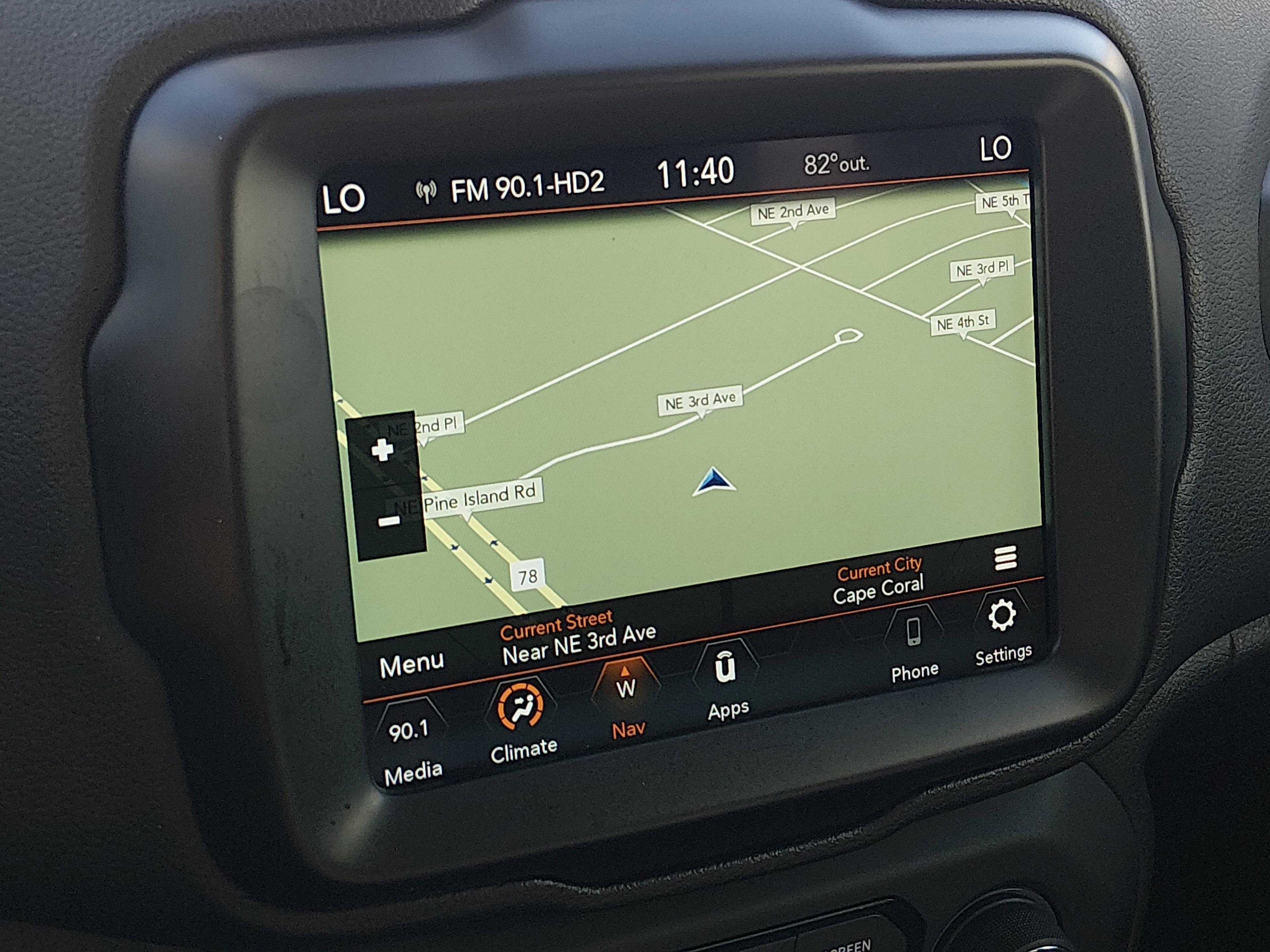 Jeep Renegade Trailhawk 4X4 - Thumbnail 17