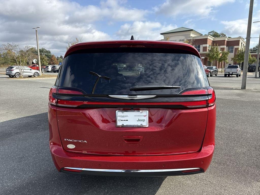 Chrysler Pacifica Select - Thumbnail 5
