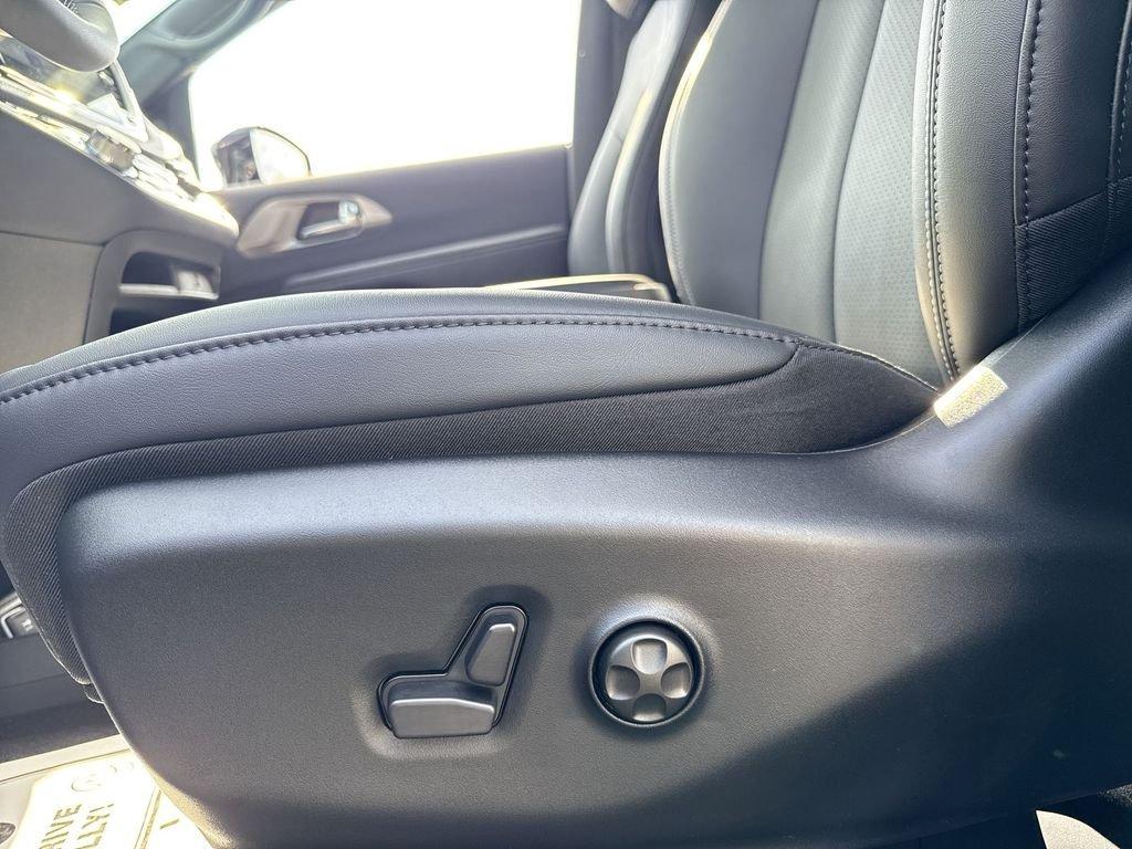 Chrysler Pacifica Select - Thumbnail 13