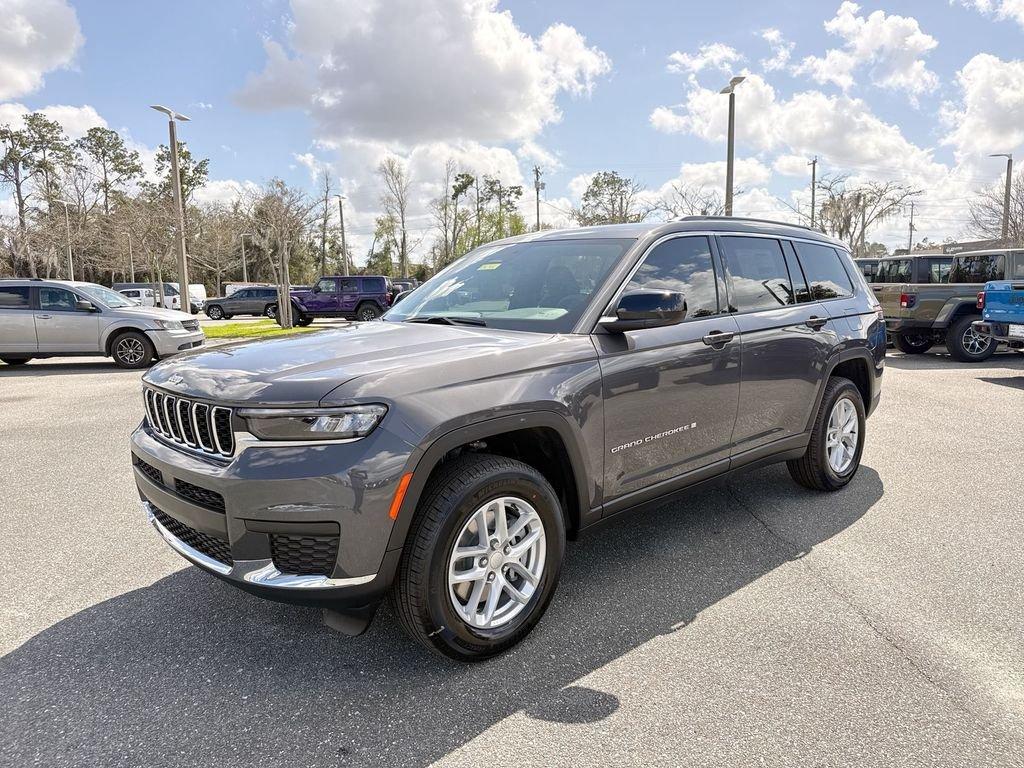 Jeep Grand Cherokee L Laredo X 4X4 - Thumbnail 7