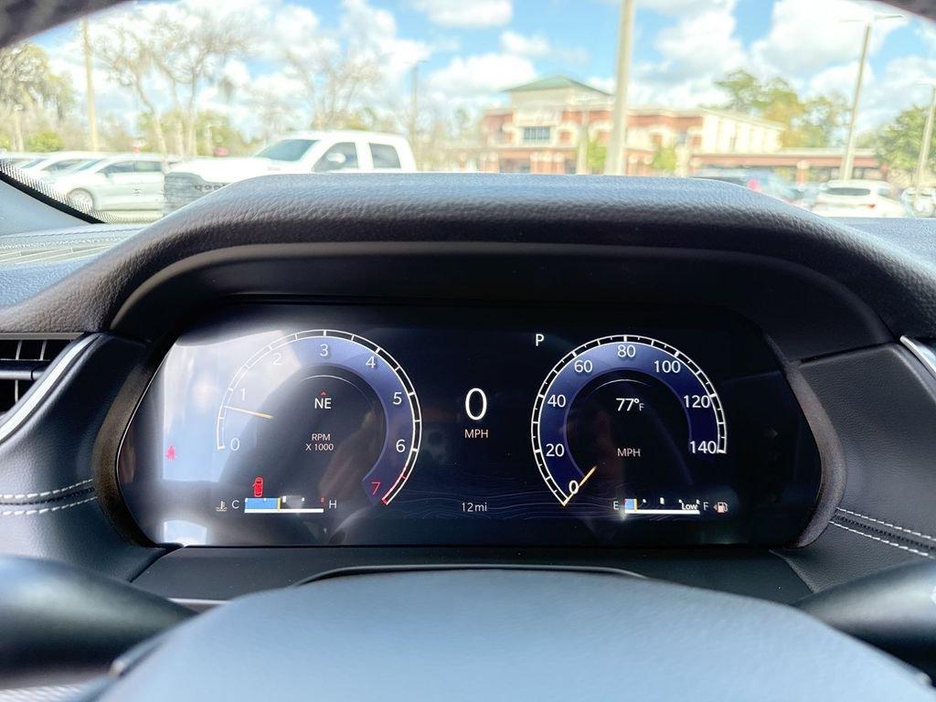 Jeep Grand Cherokee L Laredo X 4X4 - Thumbnail 18