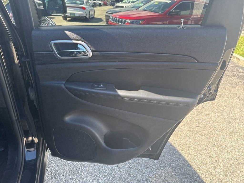 Jeep Grand Cherokee Laredo E 4Wd - Thumbnail 20