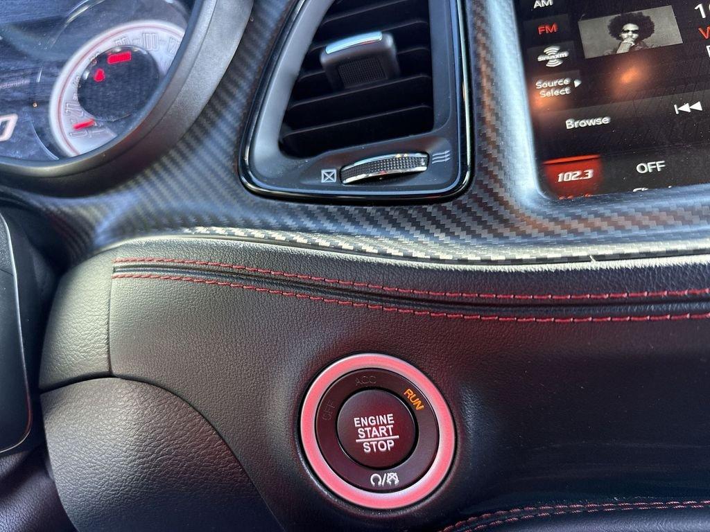 Dodge Challenger R/T Scat Pack Widebody - Thumbnail 15