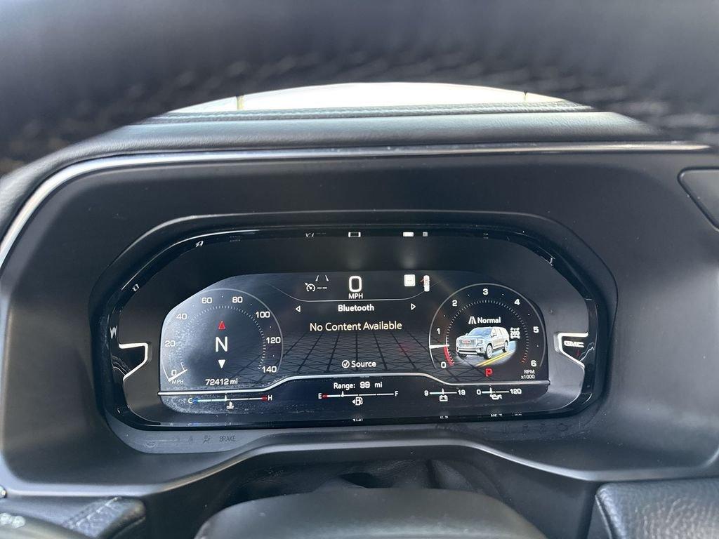 GMC Yukon Denali - Thumbnail 16