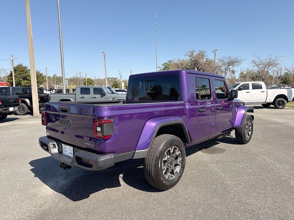 Jeep Gladiator Sahara 4X4 - Thumbnail 4