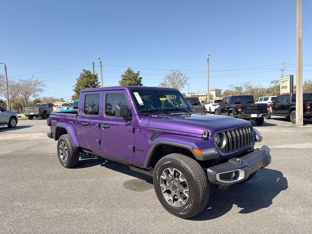 Jeep Gladiator Sahara 4X4 - View 1