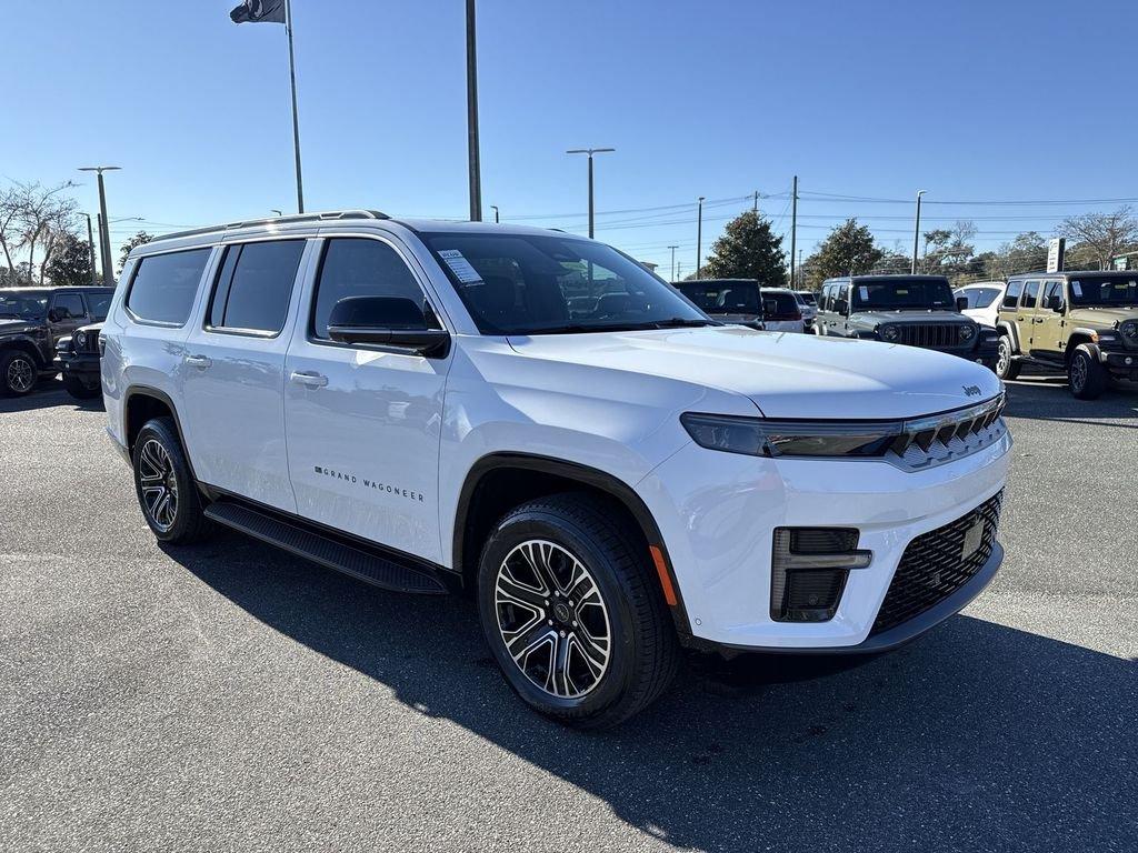 Jeep Grand Wagoneer L 4X4 - Thumbnail 2