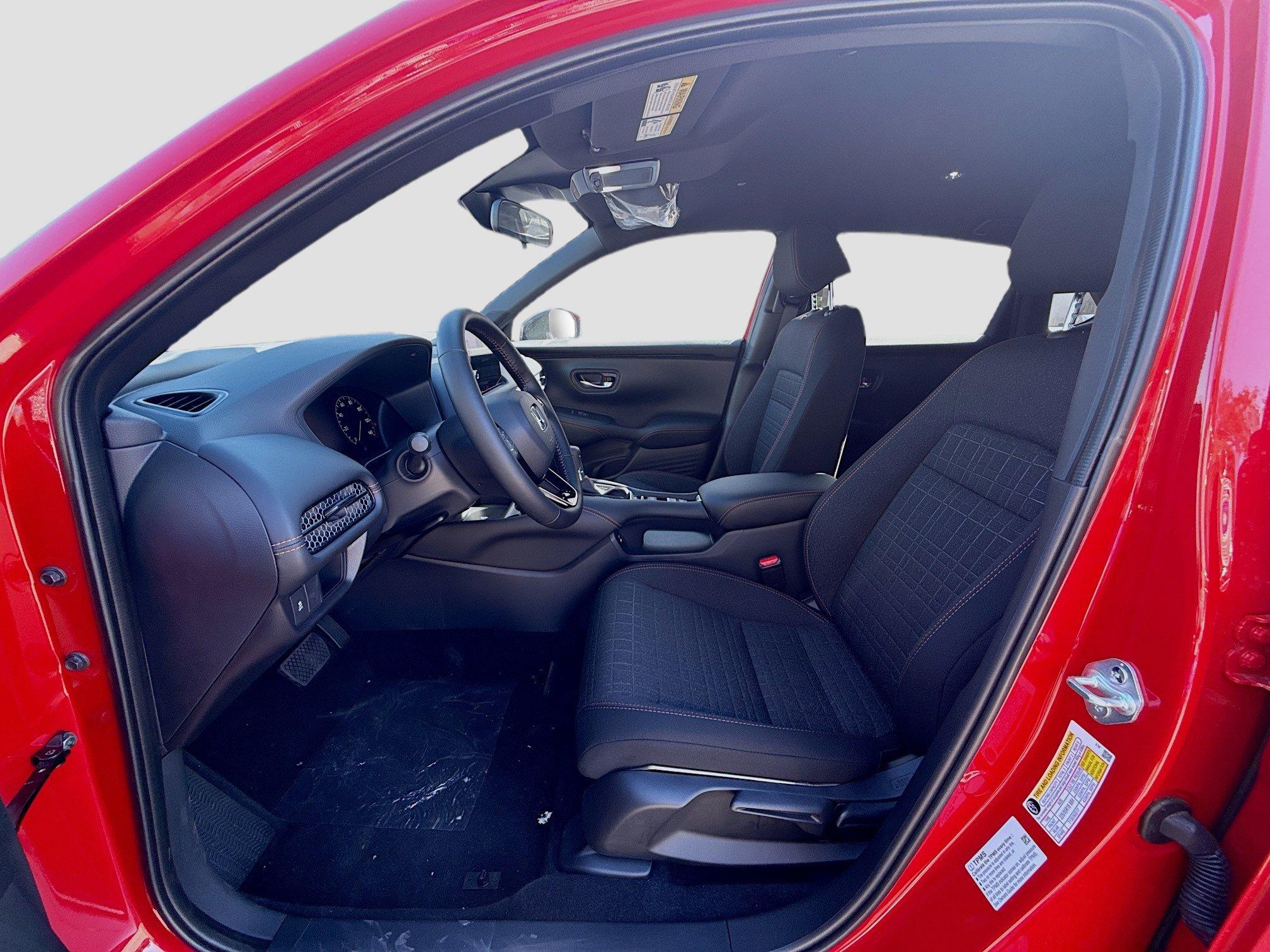 Honda Hr-V Sport Fwd - Thumbnail 17