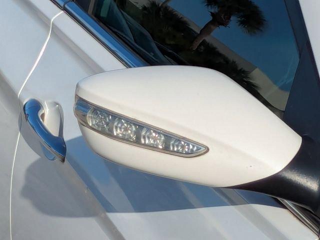 Hyundai Sonata Limited - Thumbnail 12