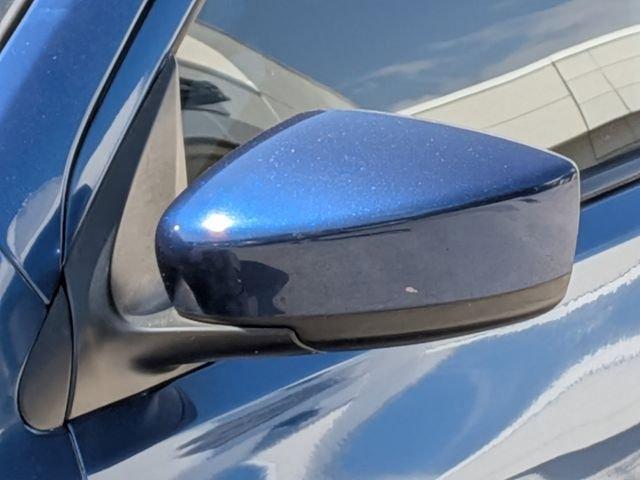 Nissan Versa 1.6 Sv - Thumbnail 6