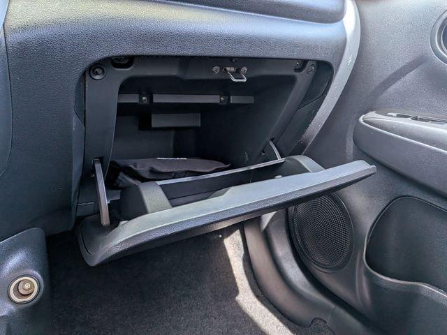 Nissan Versa 1.6 Sv - Thumbnail 19