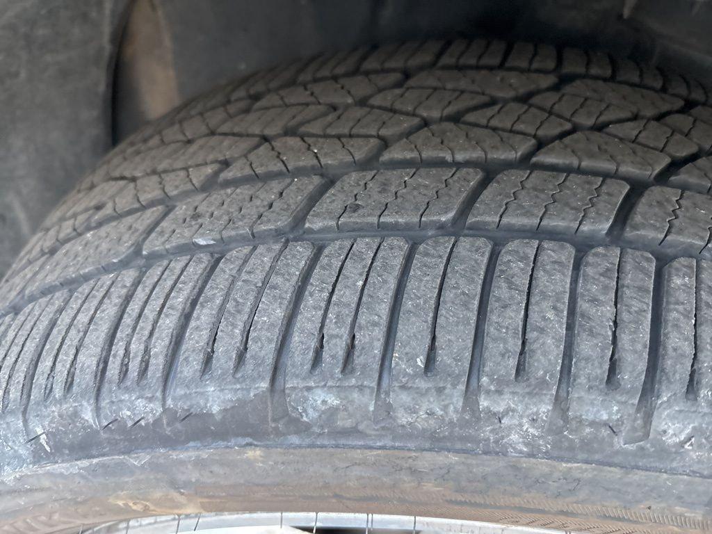 Chevrolet Equinox Lt - Thumbnail 2