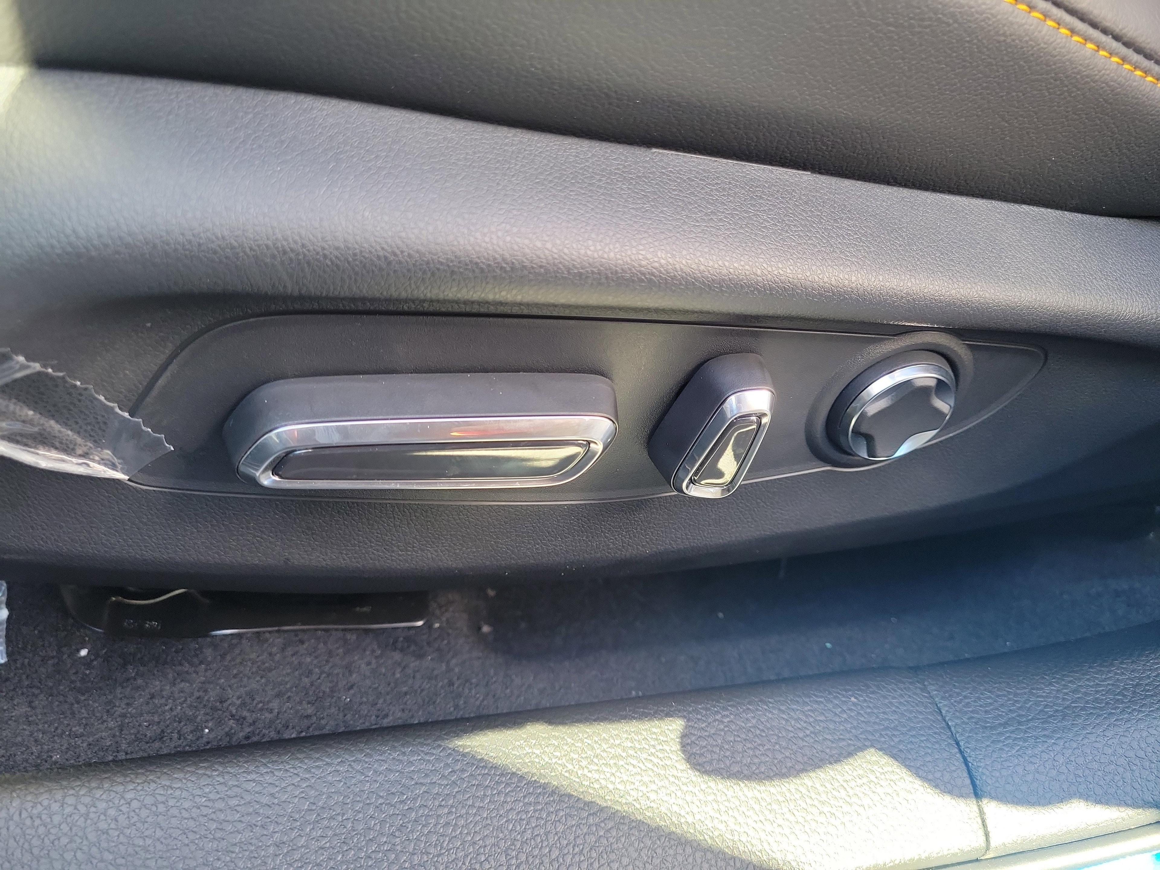 Acura Integra W/A-Spec Technology Package - Thumbnail 10