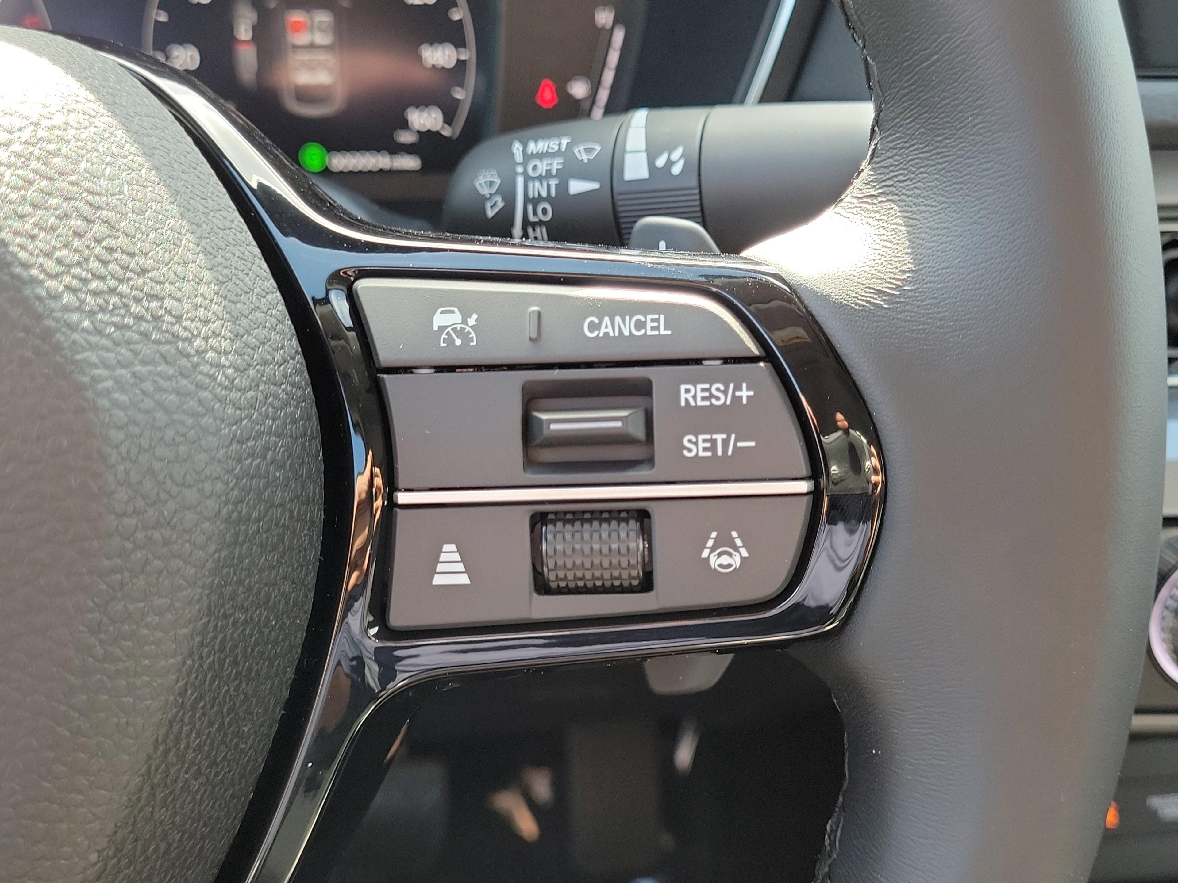 Acura Integra Base - Thumbnail 15