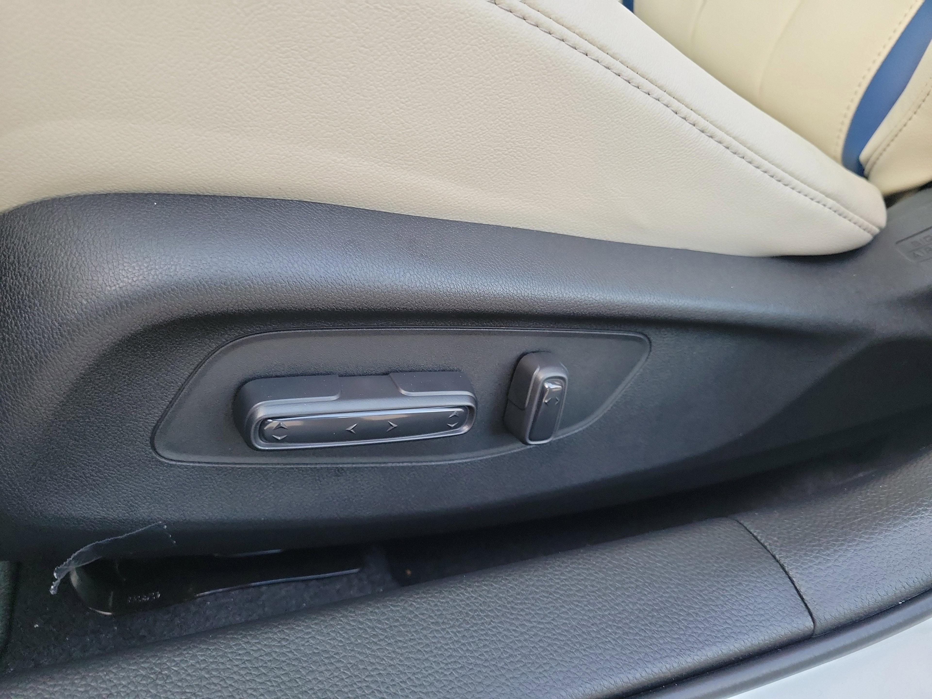 Acura Integra W/A-Spec Package - Thumbnail 10