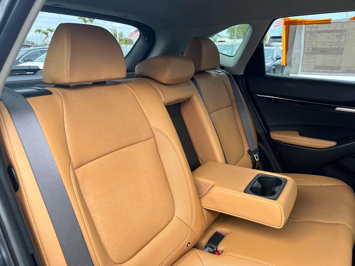 Kia Seltos Sx Dct Awd - Thumbnail 13