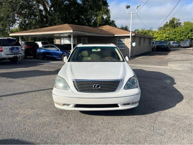 Lexus LS - Thumbnail 2