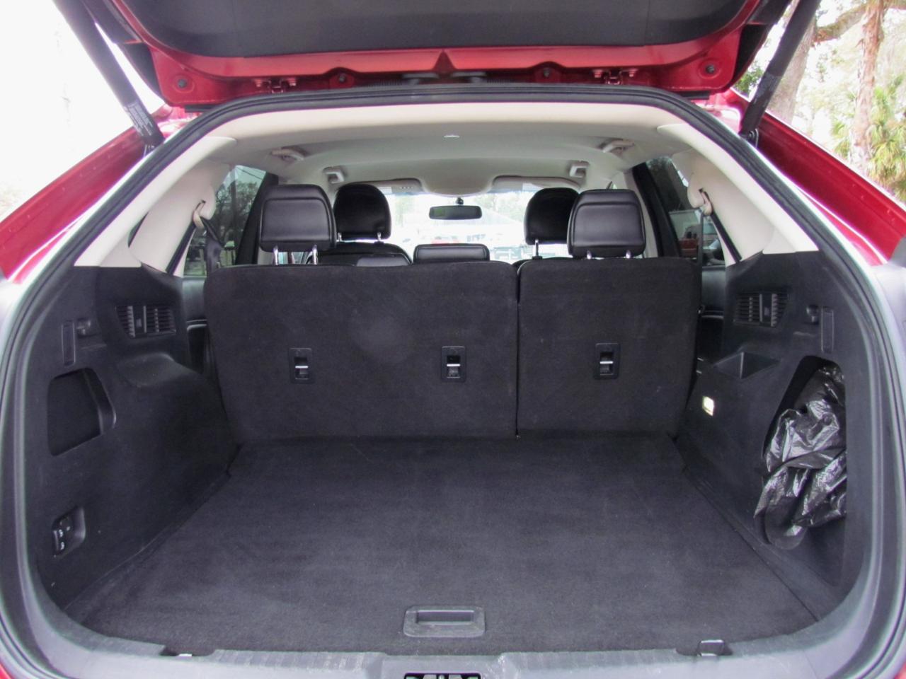 Ford Edgesel 4D Suv Fwd - Thumbnail 16