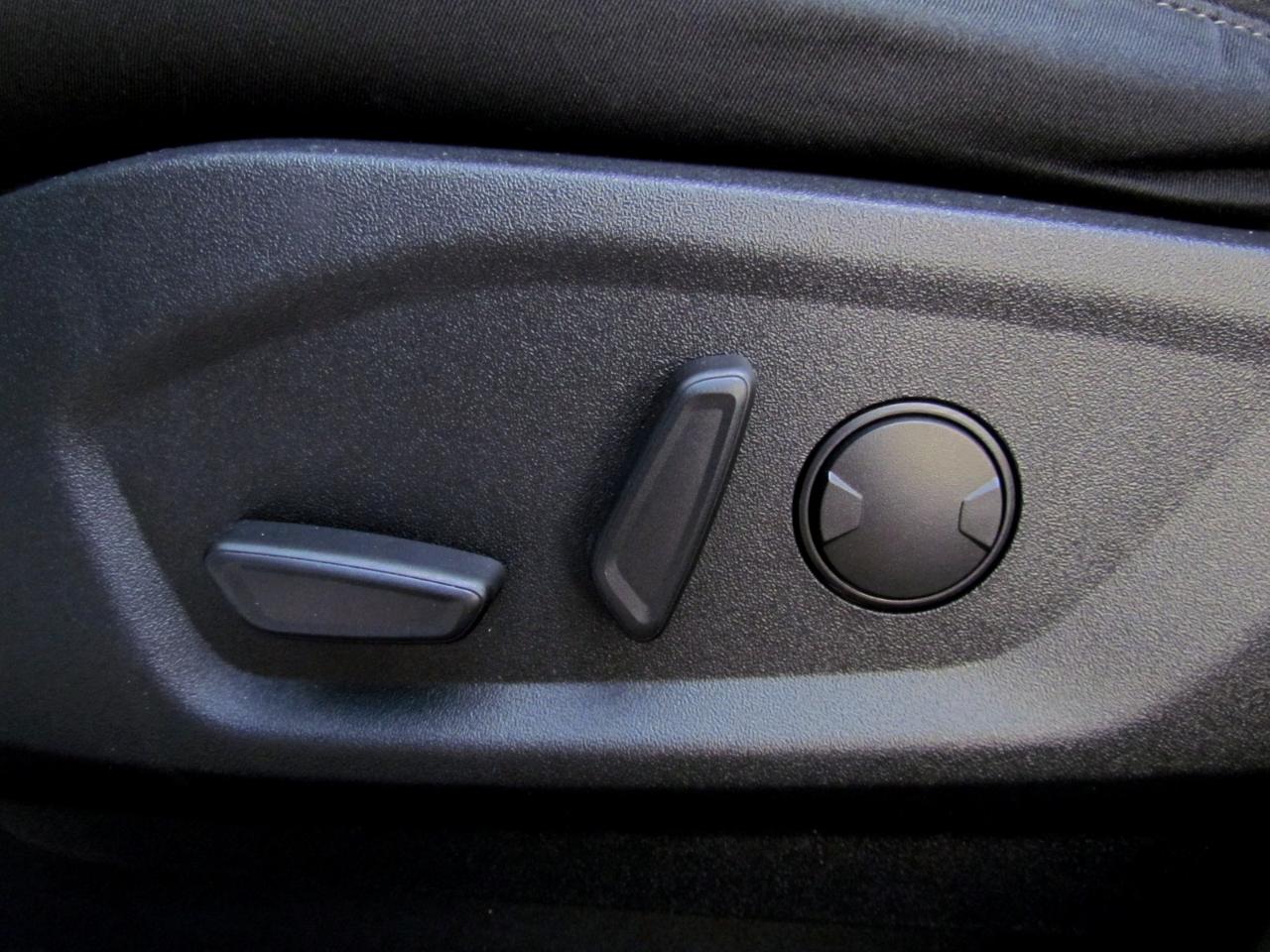 Ford Edgese 4D Suv Fwd - Thumbnail 18