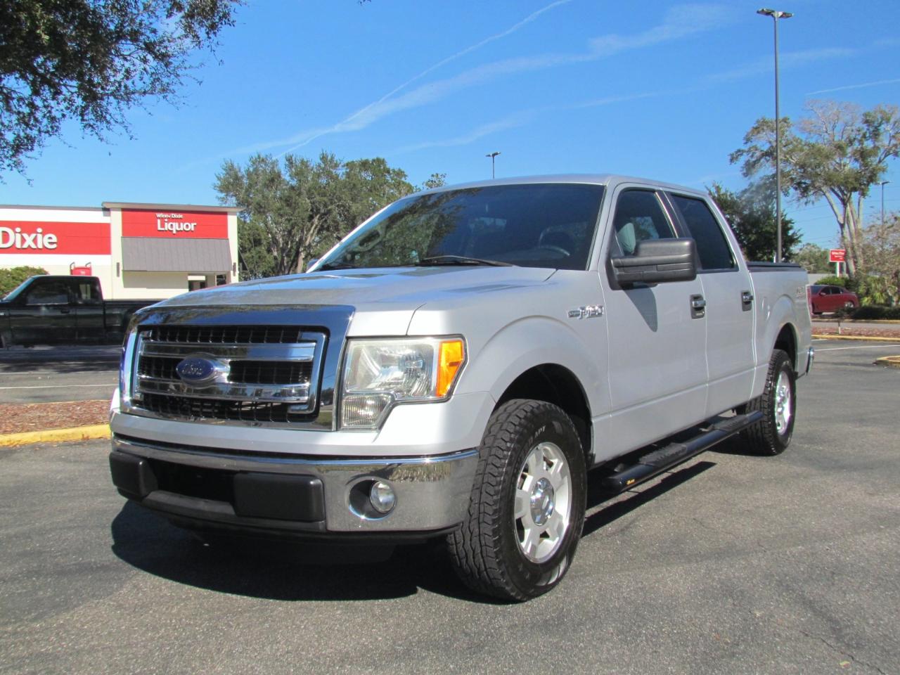 Ford F-150Xlt Supercrew 5.5-Ft. Bed 2Wd - Thumbnail 2