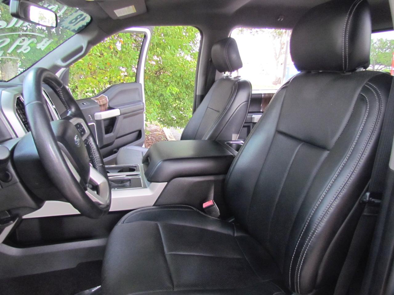 Ford F-150Lariat Supercrew 5.5-Ft. Bed 2Wd - Thumbnail 16