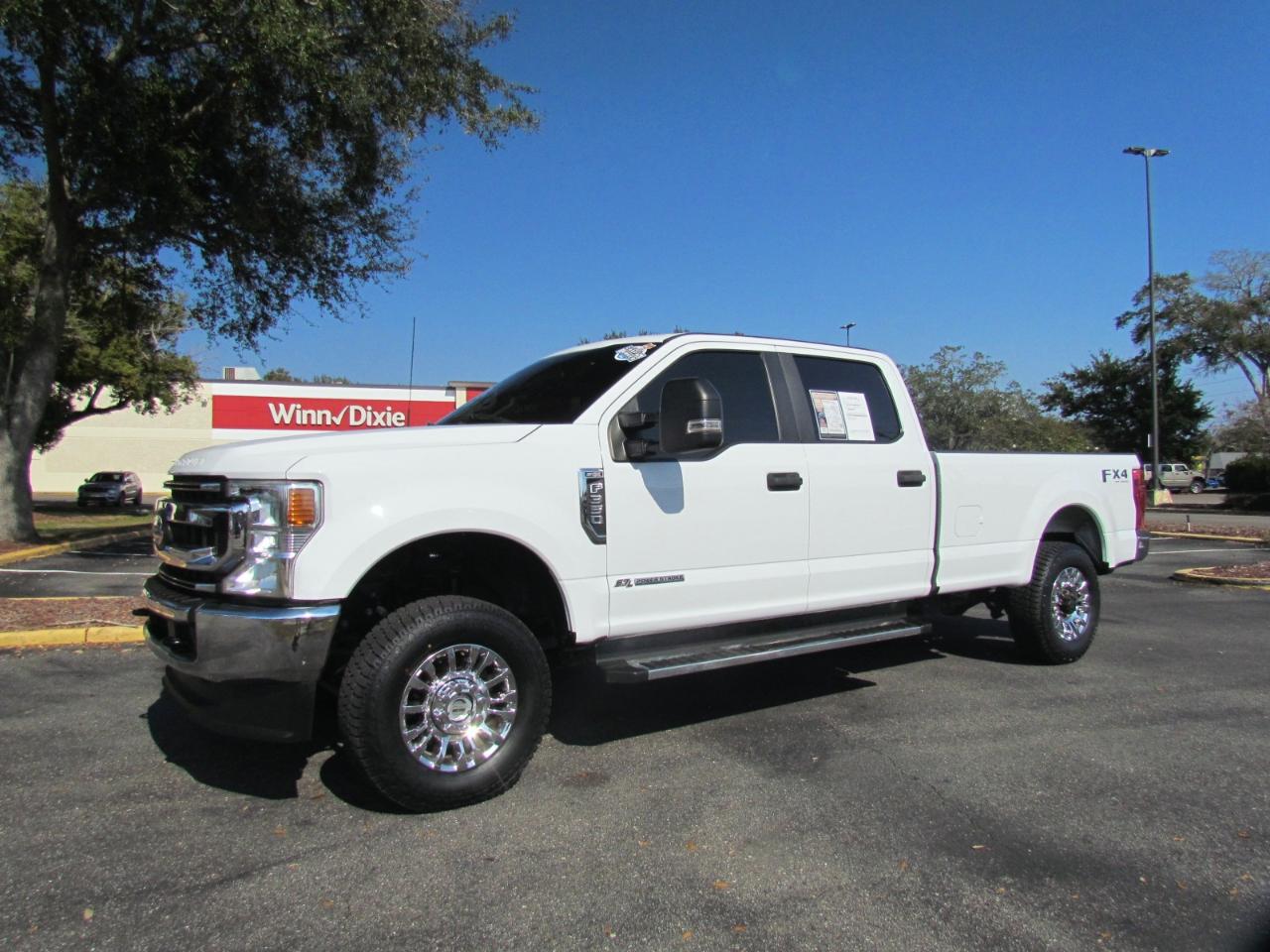 Ford F-350 Sdxl Crew Cab Long Bed 4Wd - Thumbnail 4