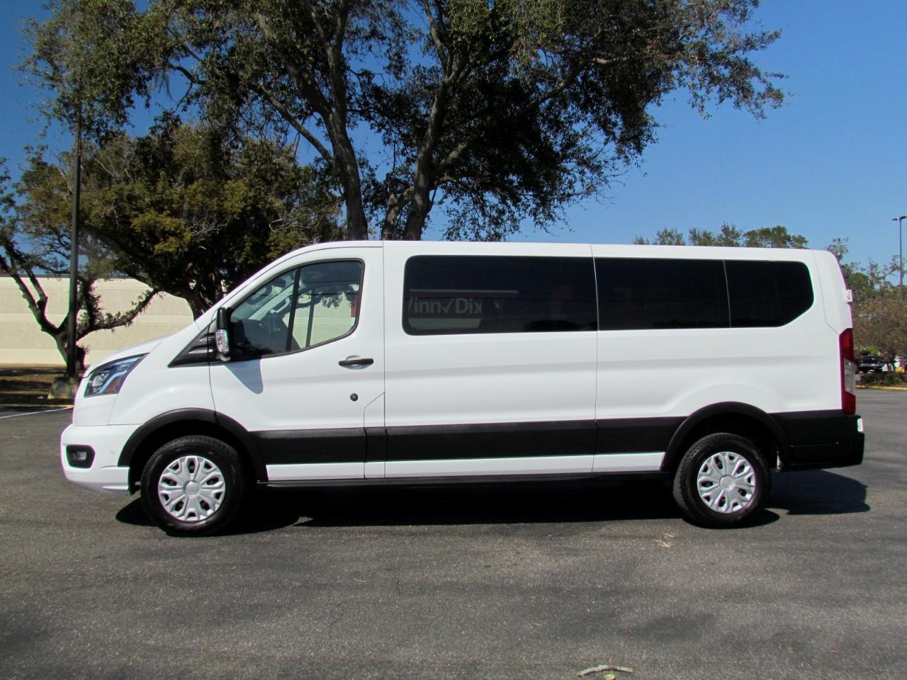 Ford Transit350 Wagon Low Roof Xlt W/Sliding Pass. 148-In. Wb - Thumbnail 6