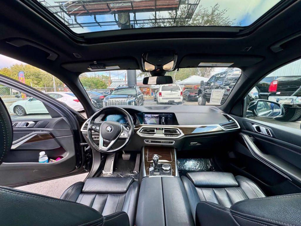 BMW X5 - Thumbnail 2