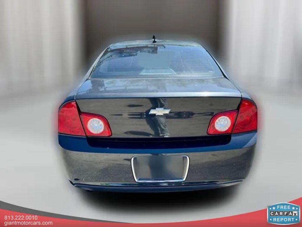 Chevrolet Malibu - Thumbnail 12