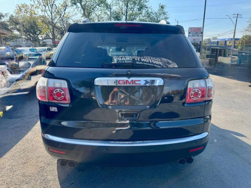 GMC Acadia - Thumbnail 15